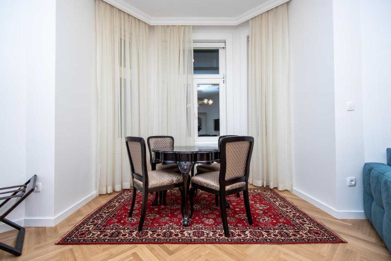Megapolis City Center Suites Σαράγεβο Εξωτερικό φωτογραφία