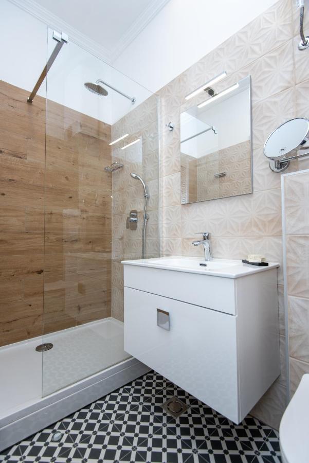 Megapolis City Center Suites Σαράγεβο Εξωτερικό φωτογραφία